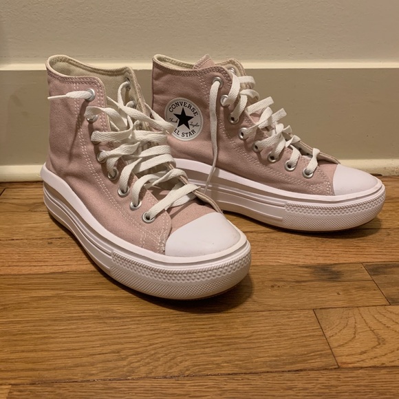 Converse Shoes - Converse High Top Platform Sneakers - Pastel Pink & White